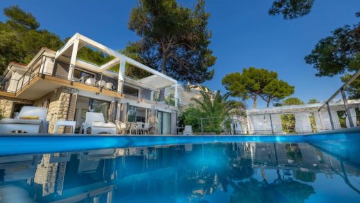 Luxury villa Kallithea with heated pool, gym, jacuzzi and sea view – Mali Losinj
